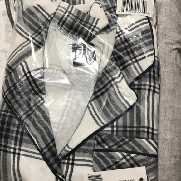 Plush Ultra Soft Intimates Black & White Plaid size Small New with tags #107 - Picture 5 of 9